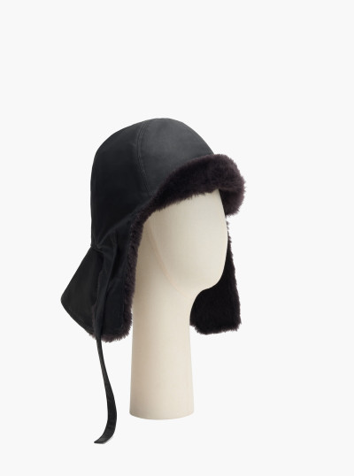 Reversible Shearling Chapka